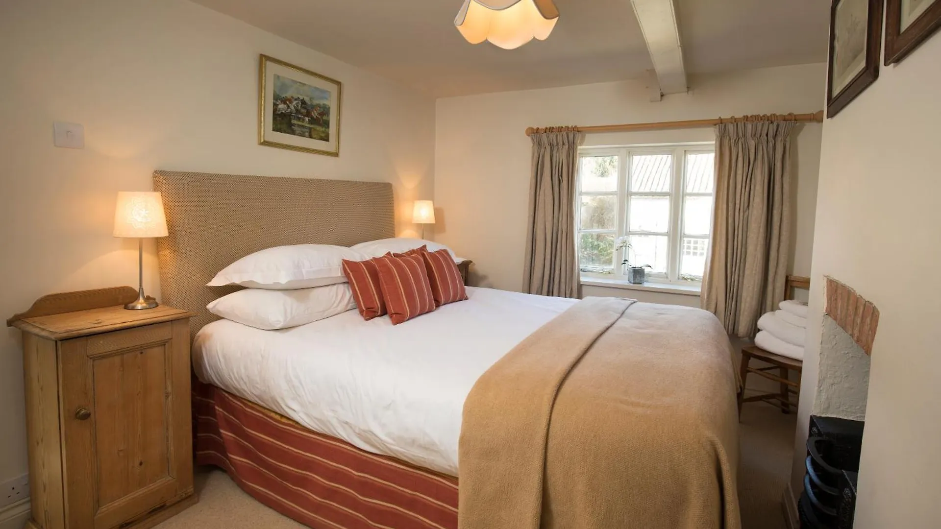 The Durham Ox Hotel Crayke 5*,  United Kingdom